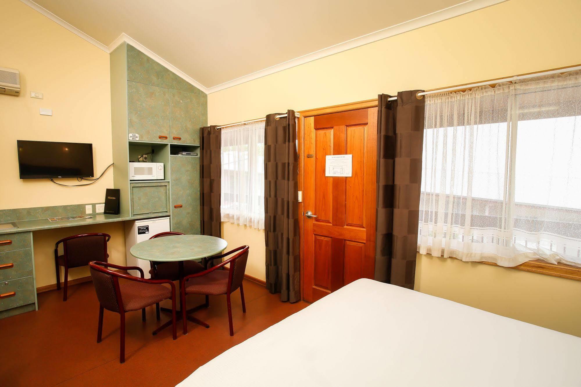 Downs Motel Toowoomba Dış mekan fotoğraf