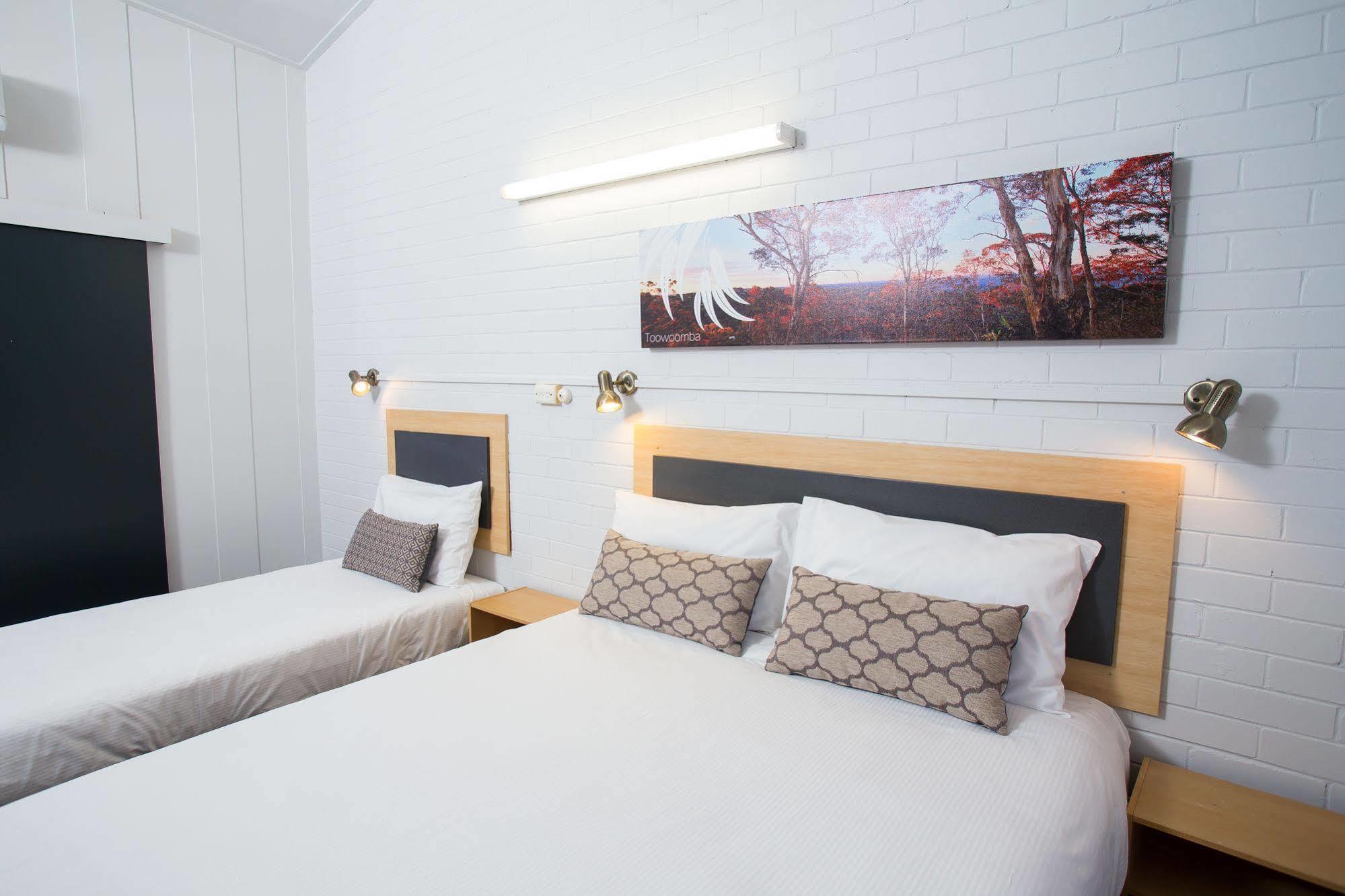 Downs Motel Toowoomba Dış mekan fotoğraf